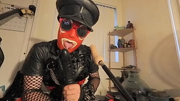 Preview 2 of Jphimsek Big Mom - I need three dildos to have fun