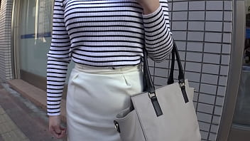 Preview 1 of Fotki Brayana - 素人おっぱいエステナンパ　巨乳ぬるぬる、乳首ビンビン！！オイル塗りおっぱいモミモミ！美巨乳感じまくり！Part1
