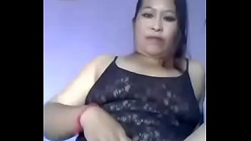 Preview 1 of Big Boobse Xxx Video - T&iacute_a cachonda