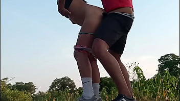 Preview 1 of Kisaragi Ayuka - PASEO POR EL BOSQUE Y MI AMIGA ME SUPLICA,  QUE FOLLE SU CO&Ntilde_O