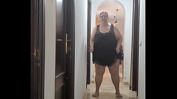 Preview 1 of Anal Cri - Coolmarina. Fregona f&oacute_llame. Luego limpio lo que he meado en el suelo