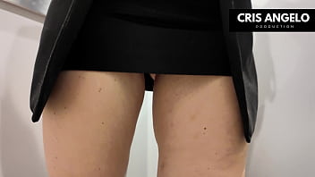Preview 4 of Soda Lesbian - APAGON Espa&ntilde_a - Blackout SPAIN - Bloqu&eacute_e dans l&#039_ascenseur,  elle finit par baiser son voisin mari&eacute_ - part 01