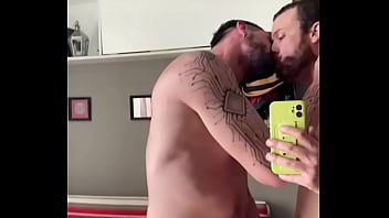 Preview 1 of Zoosextv - FODENDO O T&Eacute_CNICO GAY DA VIVO REAL