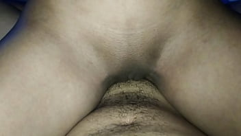Preview 1 of Cum Insixe - Novinha sentou com vontade,  at&eacute_ gozar