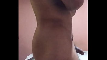 Preview 4 of Latina Shopiyaleone Xvideo 2018 - Joven caliente se masturba