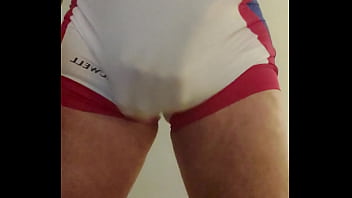 Preview 2 of Pendejas De 16 Aos - Singlet show