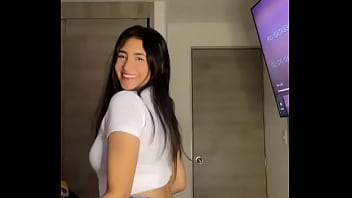 Preview 3 of Big Titties Granny - Si te salio este culito tendras exito en la vida xd
