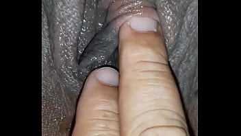 Preview 1 of Randi Bajar Xxx - Mastubando a Gordinha Greluda