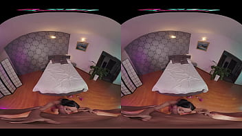 Preview 2 of Gujrati Xx Video - VRHUSH Katy Rose wants a quickie before dinner