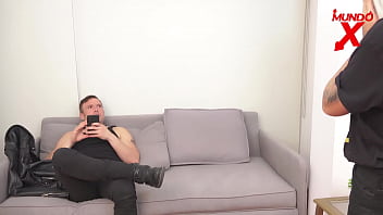Preview 1 of Xxxx Cinna - Rocker Fan Hard Fucking and Deep Blowjob - Cum in Mouth MUNDOXXX.COM