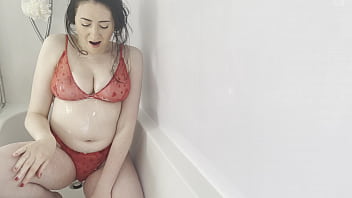 Preview 2 of Bangbros Black Sex - Irish Skylar cums all wet in the shower