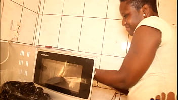 Preview 1 of Desi Girls Gav Ka Xxx Video - The landlady who cheats on her husband with her housekeeper,  the security guard of the residence.  Surprised by the husband in a very hot torrid fuck,  he requests to fuck three in a threesome in front. Between adultery,  and sexual corruption,  XVIDEOS RED