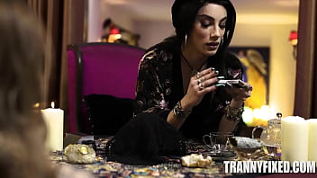Preview 2 of Uzun Sureli Hd Sexler - Love Is In Your Future Vanessa Vega,  Ariel Demure