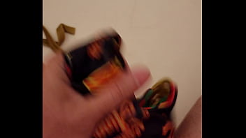 Preview 3 of Beeg Gloryhole Italian Korean - Tiny bikini found at the beach gets worked and cummed