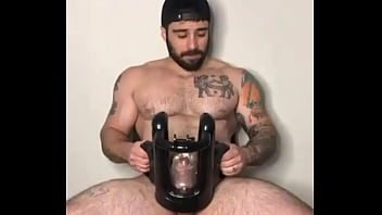 Preview 2 of Pegniet Sex - OSO MASTURBANDOSE RICO