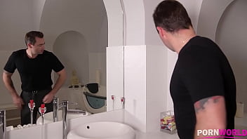 Preview 1 of Erak Seks - Rough Fetish Porn with Hot Ukrainian Student Marilyn Crystal Getting Handcuffed and Anal Fucked by Her French Tutor