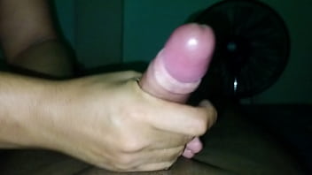 Preview 2 of Danjaris Sex - Sirvienta me masturba de manera r&aacute_pido
