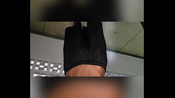 Preview 1 of Gina Guerson - Estava em casa e o vizinho  veio me pedir um jogo eu chamei ele para jogar comigo s&oacute_ que ele queria outro controle.