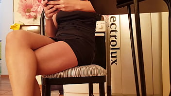 Preview 1 of Hindi Filme Sex - mi cu&ntilde_ada argentina con bragas transparentes deja ver pelitos