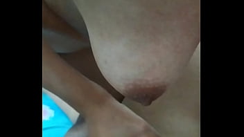 Preview 2 of Nepali Xxx Vidoeo - Novinha bate uma at&eacute_ o novinho(Xvicius) explodir em porra,  depois ela limpa ele com a l&iacute_ngua. Xvicius cumshot.