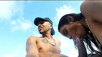 Preview 2 of Porno En Villa Gesell Argentina - Novinhos fodendo na praia