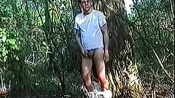 Preview 2 of Ssakuragi Yuki - Open Air Piss im Park