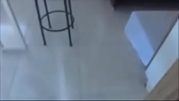 Preview 1 of Doctor Mom Xxx Hd Video - Namorado da minha irm&atilde_ me pegou  peladinha na cama!