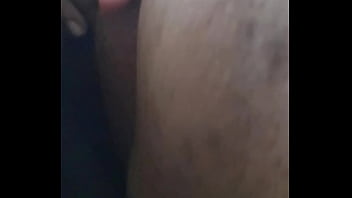 Preview 2 of Laudya Bella - En el sofa en algun lugar de PR Yarie se pone bien bellaca