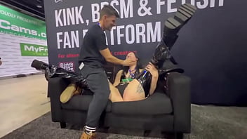 Preview 4 of Srabonti Chaterjee Xxx Video - Playing around with rxvenvxce at the Darkfans com booth at EXXXOTICA She loves a good pussy whipping