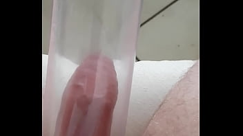 Preview 1 of Face Slap Xxx - Sklavensau pumpt Penis auf
