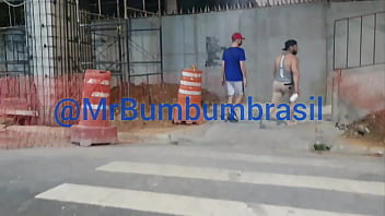 Preview 1 of Young Malay Sex - Dando o rabo na passarela ( COMPLETO NO RED OU SUBSCRI&Ccedil_&Atilde_O)