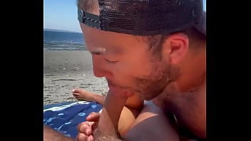 Preview 3 of Taxi Bf - Blow me down on the beach