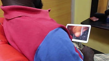 Preview 1 of Big Soap - The hairdresser who uses his services at night to fuck his clients in public in the hair salon. between pleasure,  fraud and sexual to live exclusively on XVIDEOS RED