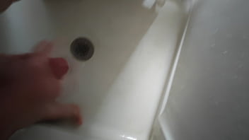 Preview 3 of Gadis Melayu Montok - Quick busted load in shower