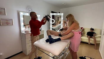 Preview 3 of In Laaw - The owner of the swinger club decided to have his dick waxed by the sexy depilation master SugarNadya