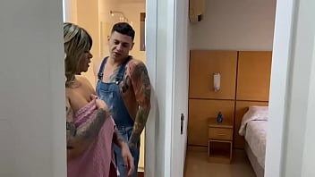 Preview 1 of Vxx Video - AlexiaFerraz CHAMA ENCANADOR E OLHA OQUE ACONTECEU , VIDEO COMPLETO NO RED&hellip_