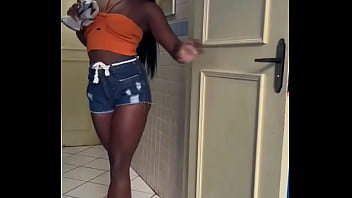 Preview 4 of Friday Parody - Quem quer live hoje ser&aacute_ que o horario ja permite uma live com um seguidor do meu instagram ????riodedoideira DOLIVEIRACB21