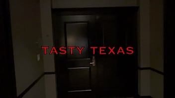 Preview 1 of Indian Nude Sex Vedios - HOT BIG TITS Milf gets BANGED HARD in hotel hallway and gets caught!!! (PREVIEW)