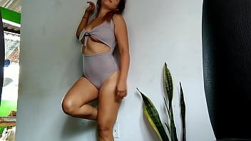 Preview 2 of Pussy Licking Until Cum With Man - el video secreto que encontre en el movil de mi hermanastra