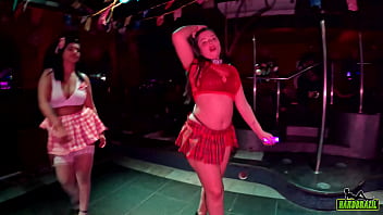 Preview 1 of Dubai Sex Moves - Um show de sensualidade em Marrakesh Club com muitas gatas - Pamela Pantera - Nicoly Mattos - Soraya Paulista - Larissa Leite