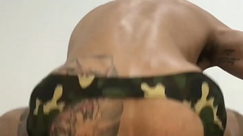 Preview 4 of Forced Punished Xxx - Neg&atilde_o dotado da favela veio socar os 23cm de pika