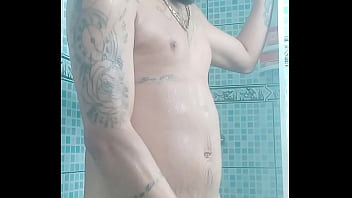Preview 3 of Tamara Jen - Macho no banho