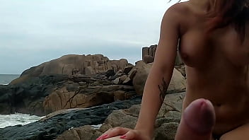 Preview 2 of Women With Anima Sex Video - Pernocas e Joy Cardozo Aprontando em praia deserta