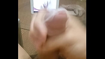 Preview 3 of Bam Anal - Aprovecho que estoy solo en casa para pajearme con v&iacute_deo de una amiga y de paso le hago su tributo.