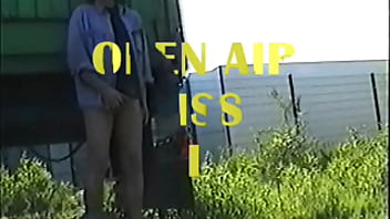 Preview 1 of Vanessa Carlton - Open Air Piss ganz nah an der Strasse