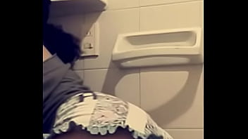 Preview 2 of Bigg Cock - Baila sexy