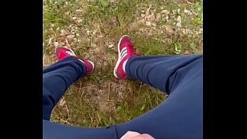 Preview 1 of Sex Amateur Girls Strip - Кончаю на рыбалке