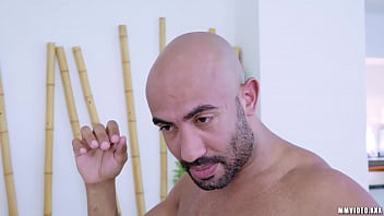 Preview 1 of Masis Sister - Bastidores do Porn&ocirc_ com a Gostosa Natasha Rioss e Felipe Costa - Completo no RED