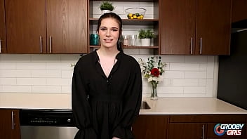 Preview 2 of Lisa Sunnyy - GROOBYGIRLS: Hello Willow!