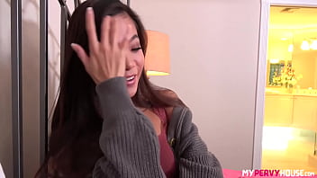 Preview 1 of Xxx Hd Lm Sex - Vina Sky Curious Daughtr Tastes Stepdads Cum